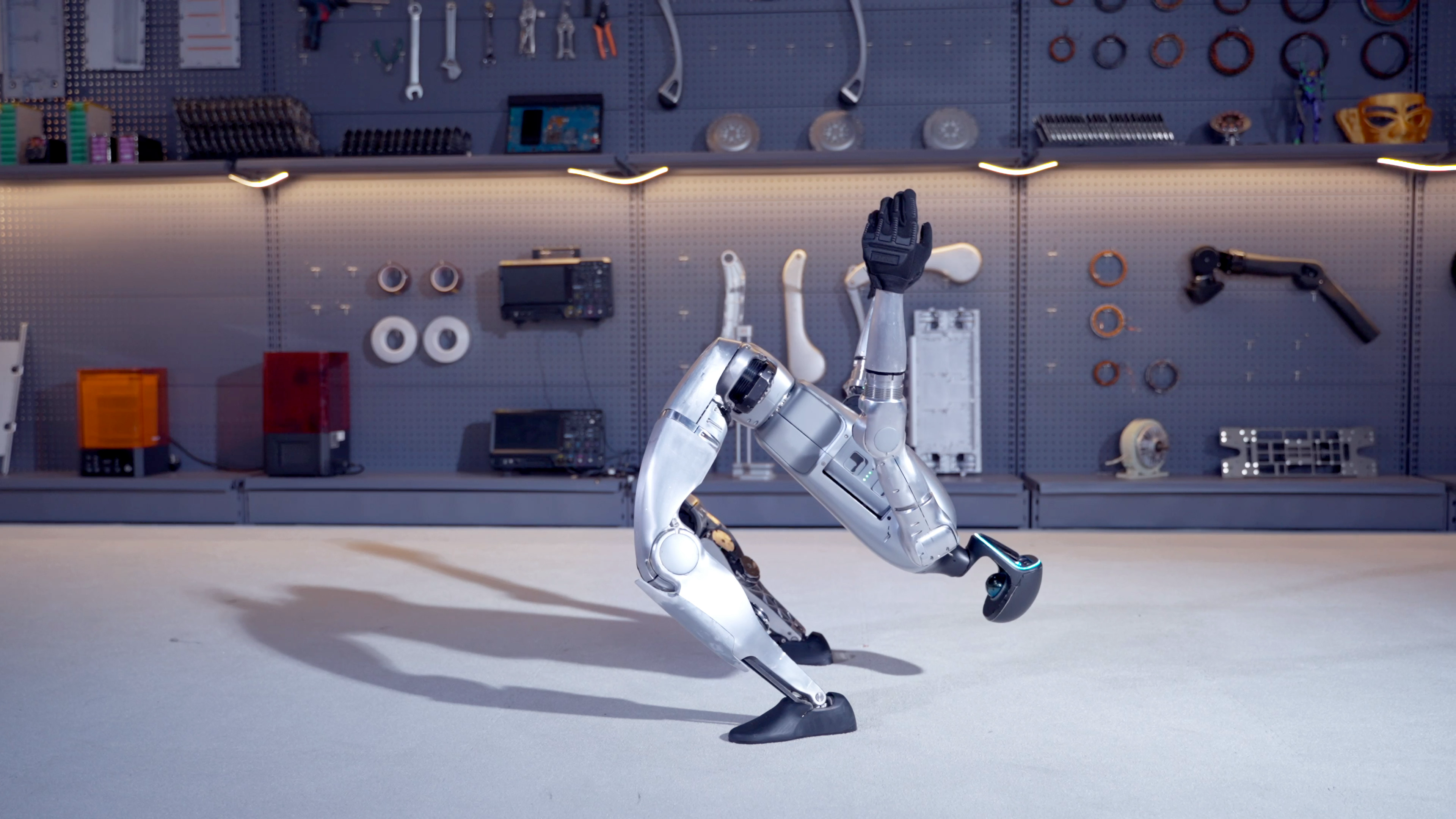 With over 40 degrees of freedom, the G1 humanoid robot from Unitree can move with advanced mobility, speed, and control.