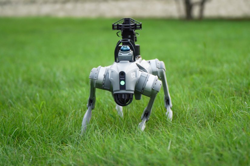 Unitree Go2 EDU (w/MID-360 LIDAR) AI Quadruped Robot Dog - RoboStore